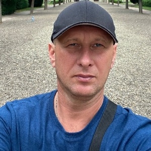 Про продавец Юрій