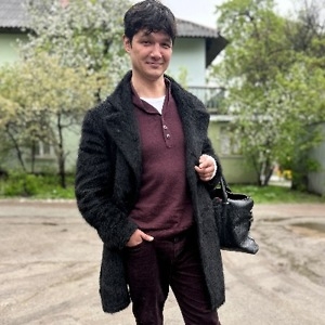 Про продавец Дмитро