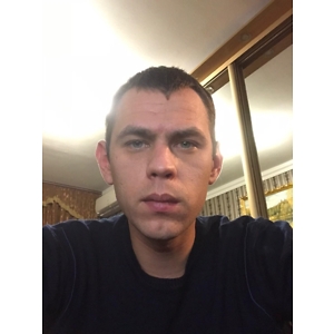 Про продавец Дмитрий Юрійович Кузнецов