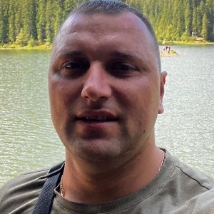 Про продавец Анатолий Анатолійович