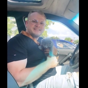 Про продавец Павло Володимирович Пінчук