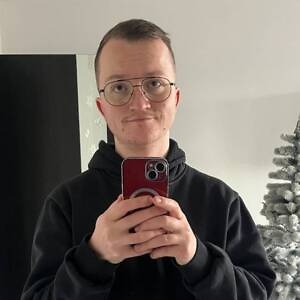 Олесандр Здоровик