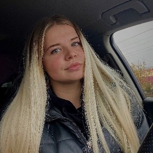 Про продавец Anastasia Denisyuk