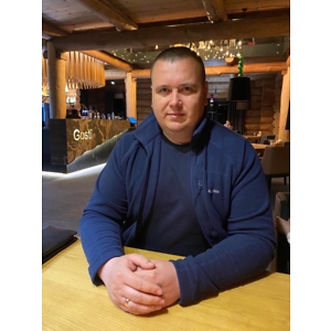 Про продавец Дмитро