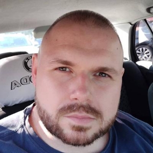 Про продавец Владимир