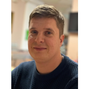 Про продавец Антон Григоренко