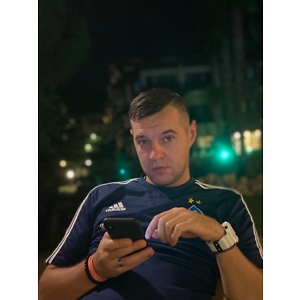 Про продавец Віталій Ігорович Матвійчук 