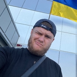 Про продавец Денис Олегович Писаненко