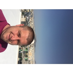 Про продавец Володимир