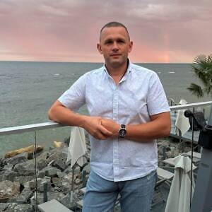 Про продавец Роман  Борисович  Бартков 