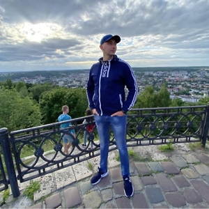 Про продавец Евгений