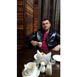 Про продавец Святослав Миколайович Ліщина