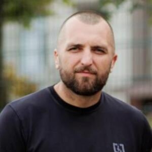 Про продавец Максим 