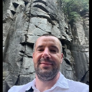 Про продавец Федір