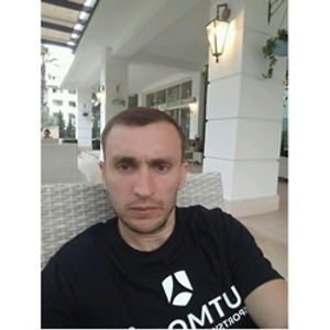 Тарас Коваль