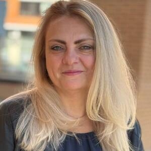 Елена Аксьонова