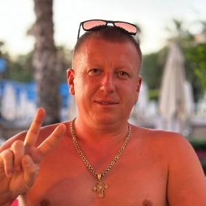 Про продавец Николай Сапяненко