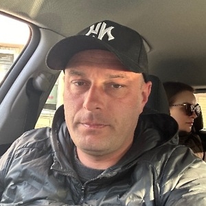 Про продавец Святослав Васильович