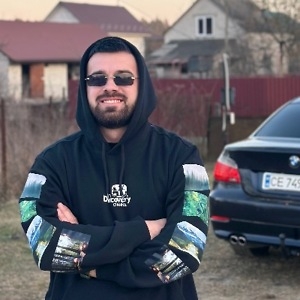 Про продавец Роман