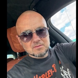 Про продавець Дмитрий