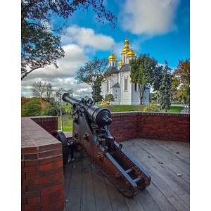 Про продавец Юрий 