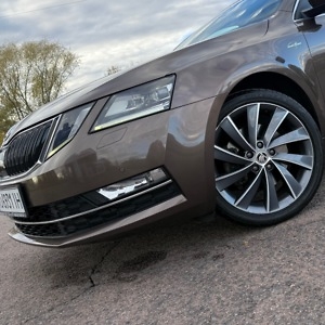 Про продавець Павло