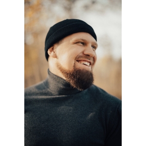 Про продавец Максим