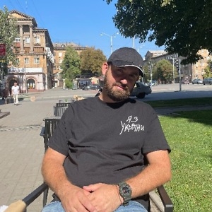 Про продавец Олексій Кисіль Про продавец Олексій Кисіль