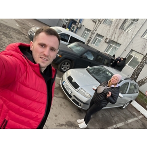 Про продавец Максим