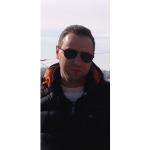 Про продавец Максим Болдарєв