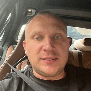 Про продавец Алексей Юрьевич Триандофилиди