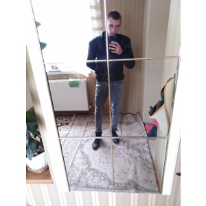 Про продавець Олександр Остапович Олександров