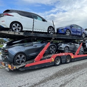 Про продавець Ігор