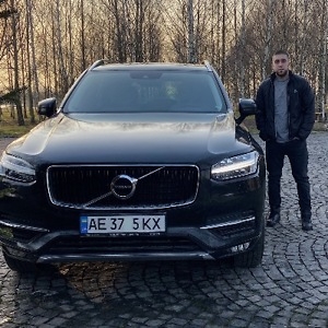 Про продавец Денис Олександрович Карпенко