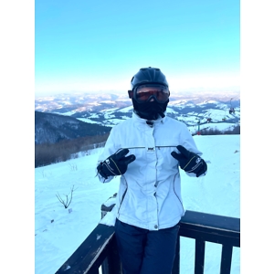 Про продавец Юра