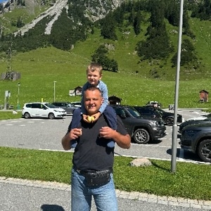 Про продавец Андрій Савченко