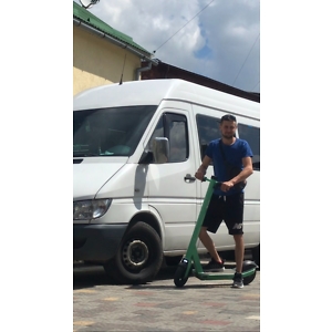 Про продавец Віталій