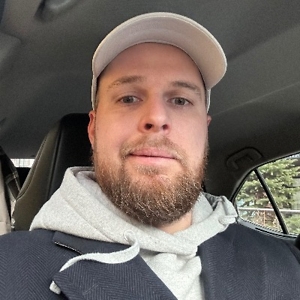 Про продавец Антон