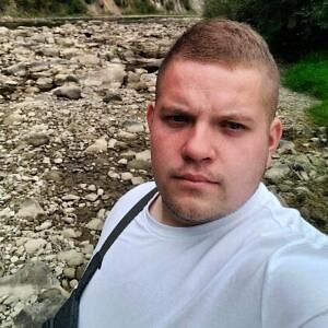 Про продавец Виталий Олександрович