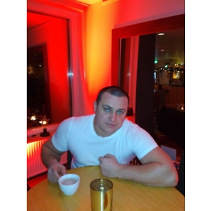 Про продавец Дмитрий