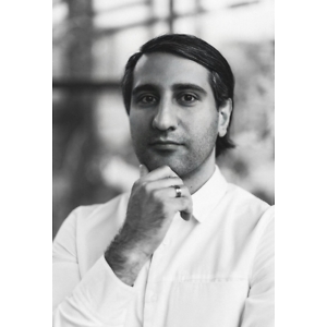 Про продавец Arzu