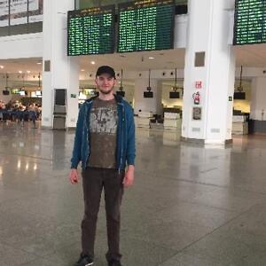 Про продавец Олег