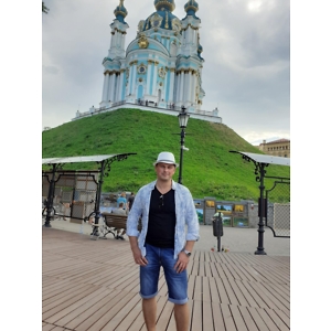 Про продавец Володимир