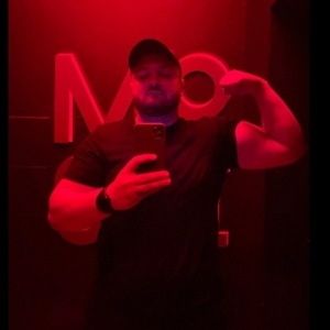 Про продавець Женя