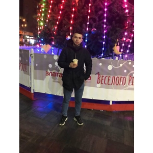 Про продавец Владислав Вадимович Юнашев