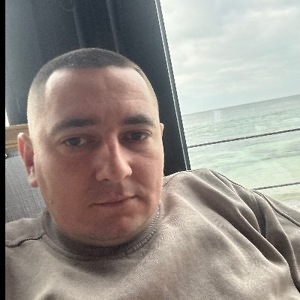 Про продавец Дмитрий  Геннадьевич