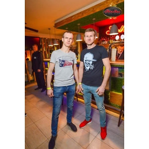 Про продавец Дмитрий звада