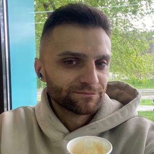 Про продавец Володимир Михайлович Сеник