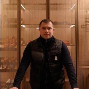 Про продавец Михайло Юрійович Стахів