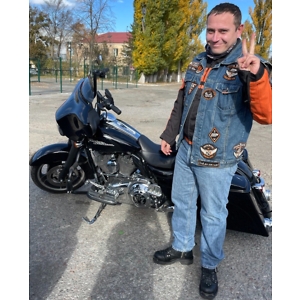 Про продавец Александр Cowboy